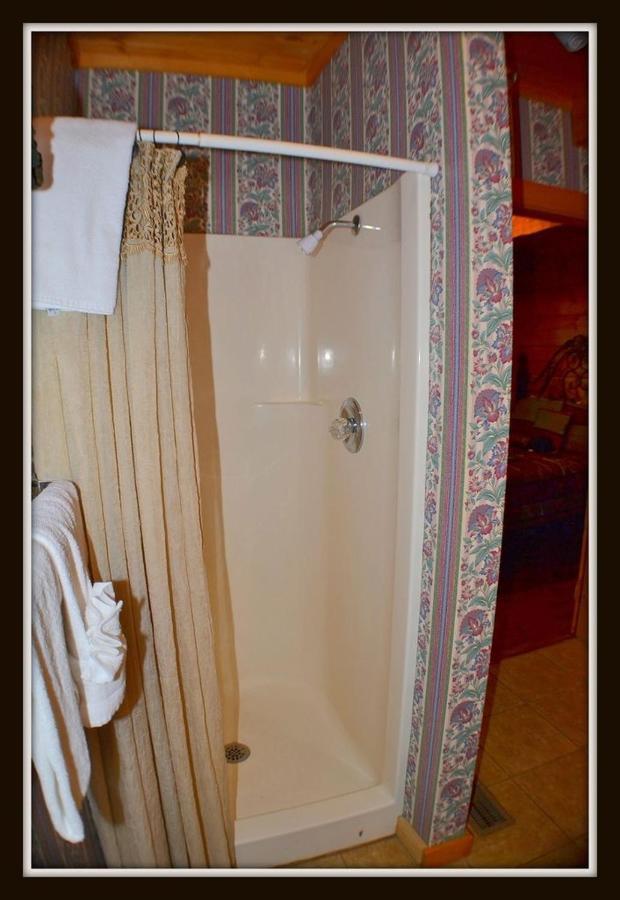 Priscilla Heights Lane Cabin 3301 Пиджен Фордж Екстериор снимка